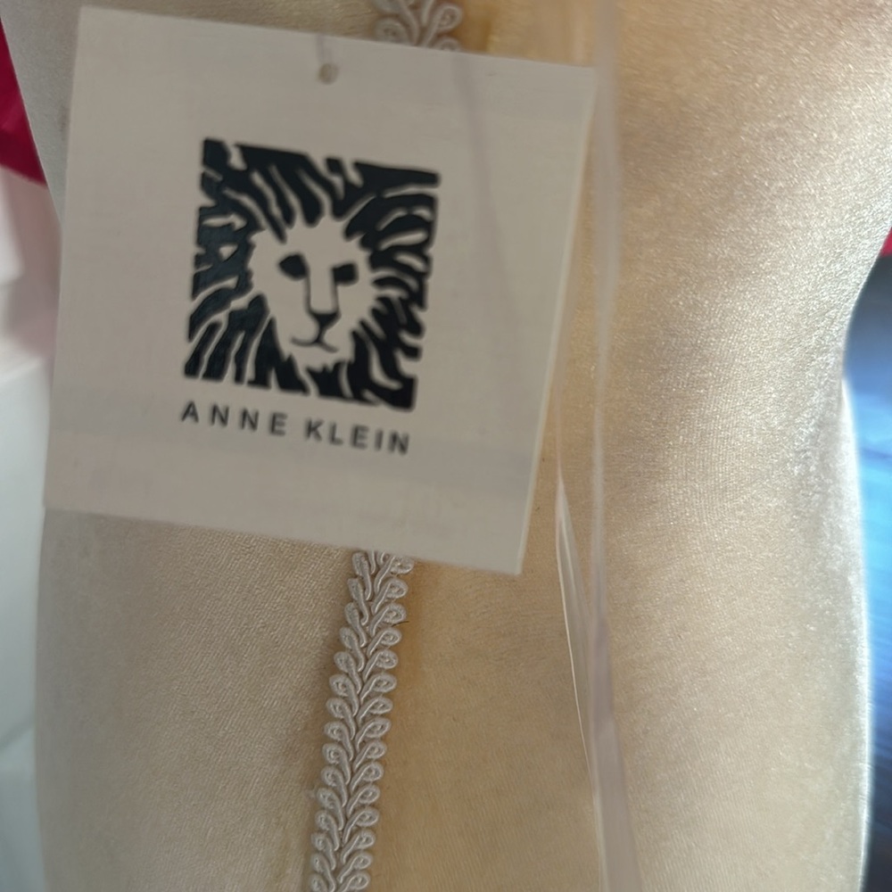 Anne Klein Twist  Halter Top Size L - Picture 9 of 12